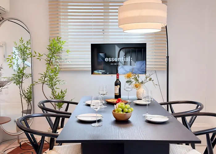 Private Gangnam Free Early Check-in And Luggage Storage 5 Min To Station And Clinics * Сеул